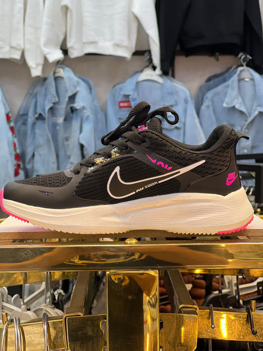 NIKE ZOOM BLACK