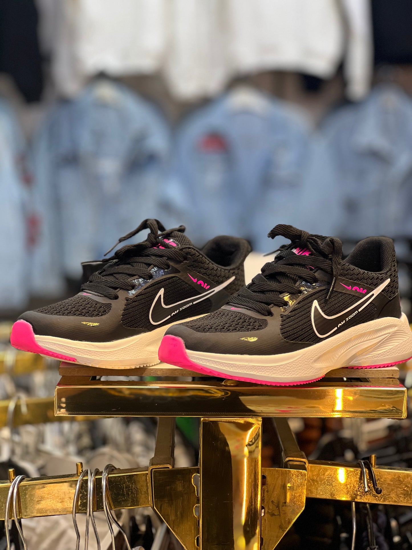 NIKE ZOOM BLACK