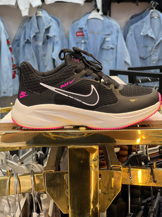 NIKE ZOOM BLACK