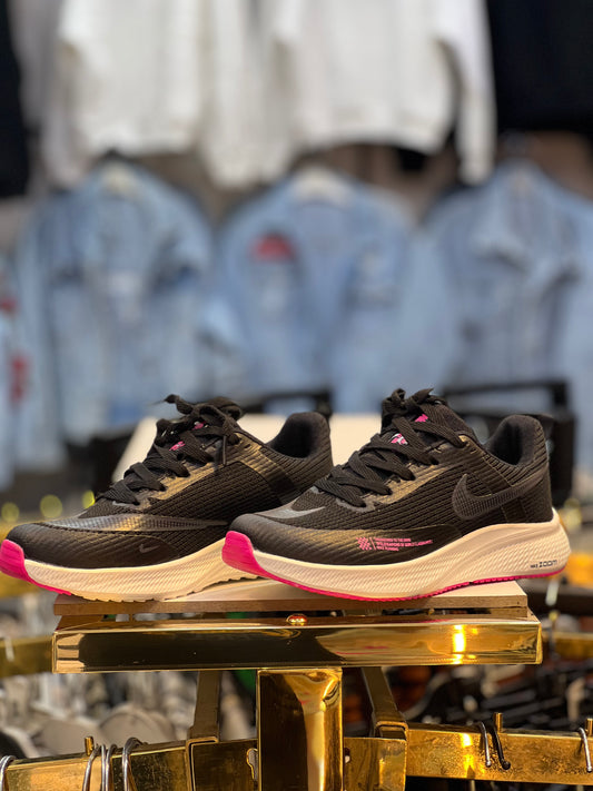 NIKE ZOOM  black   purple