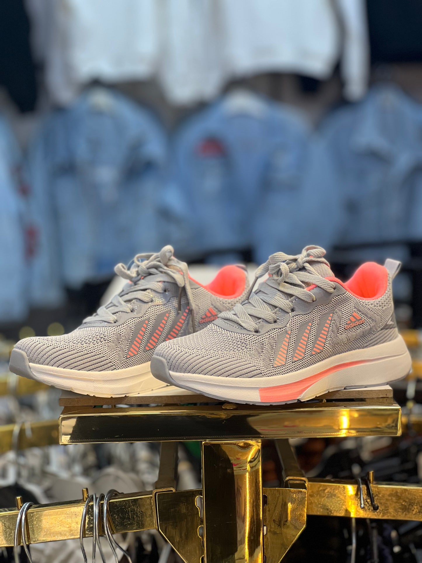 ADIDAS SILVER ORANGE