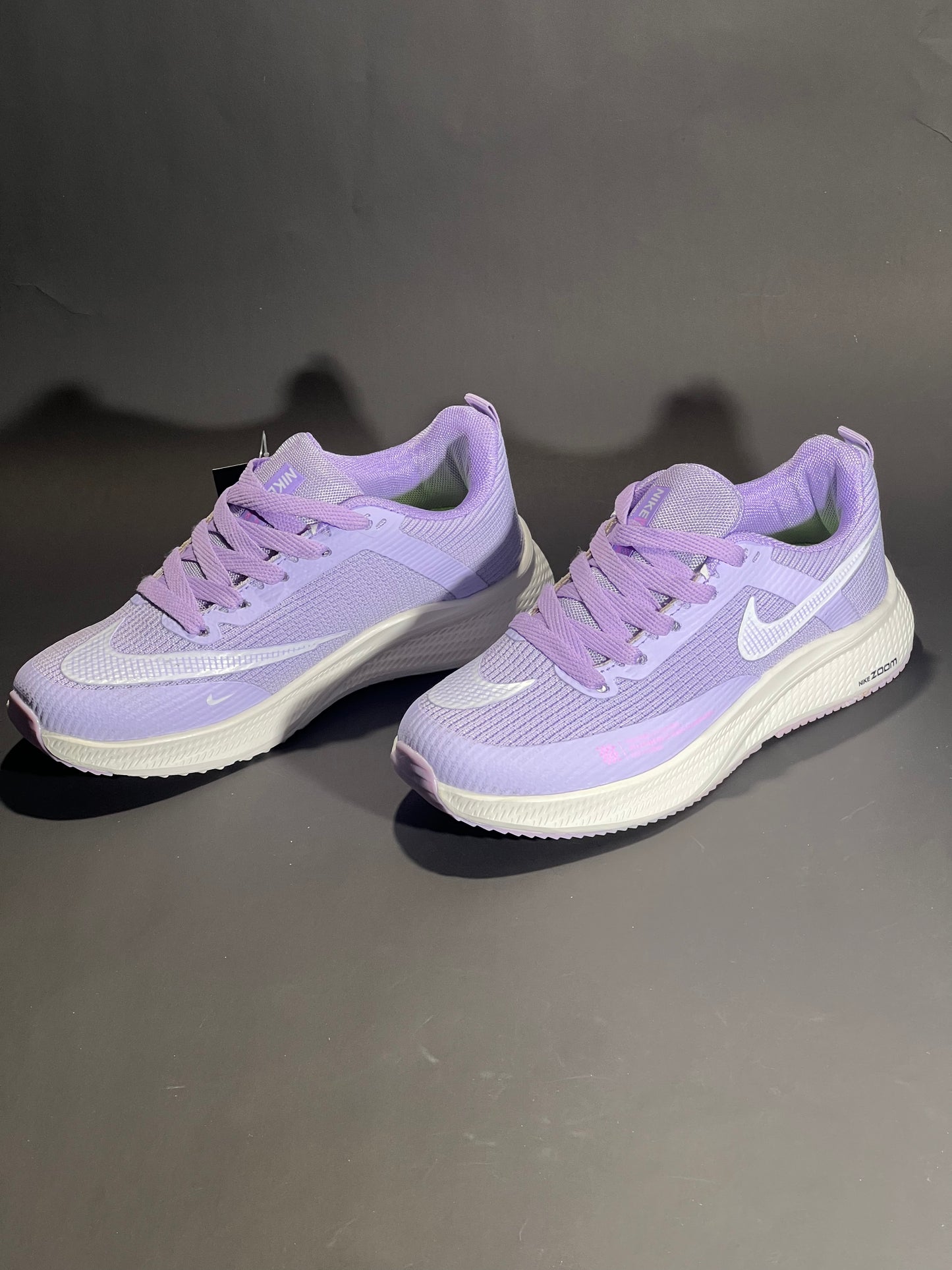 NIKE ZOOM   purple